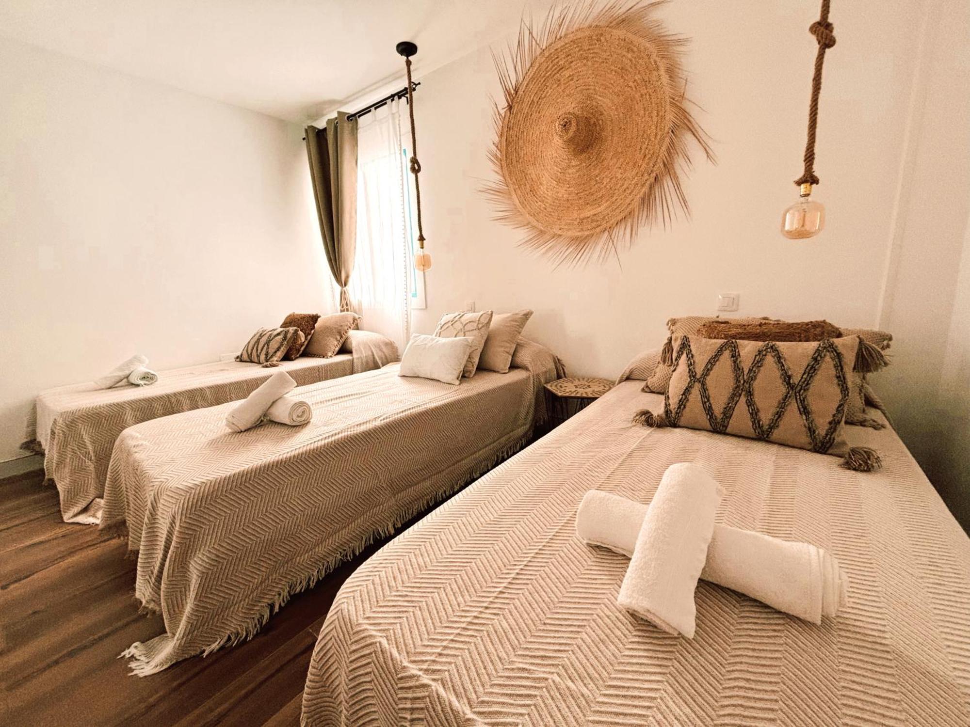 Chakra House Fuerteventura - Affordable Rooms In A Cozy Guesthouse Corralejo Eksteriør bilde
