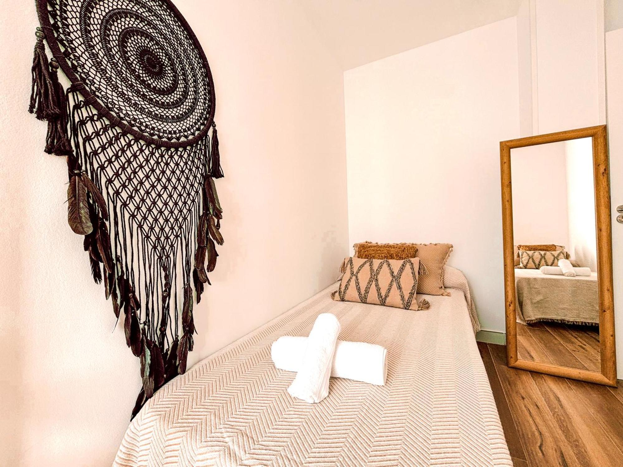 Chakra House Fuerteventura - Affordable Rooms In A Cozy Guesthouse Corralejo Eksteriør bilde