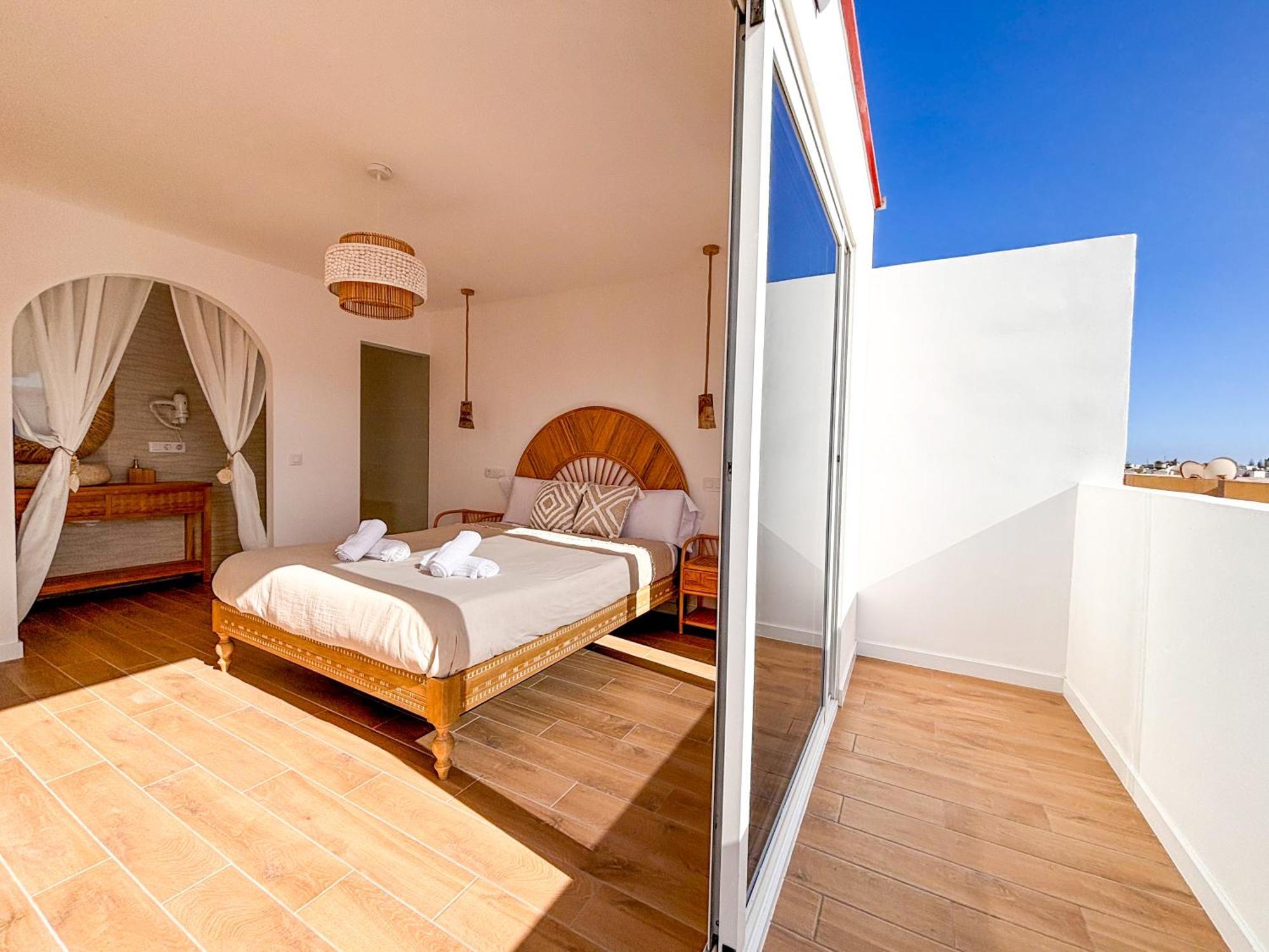 Chakra House Fuerteventura - Affordable Rooms In A Cozy Guesthouse Corralejo Eksteriør bilde