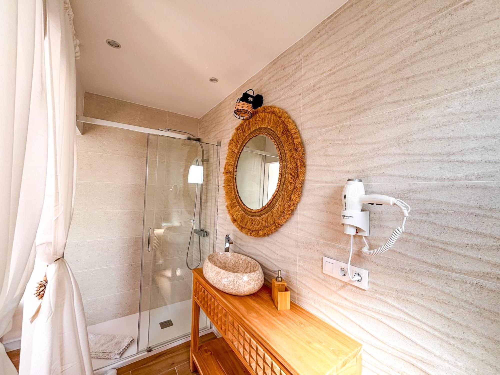 Chakra House Fuerteventura - Affordable Rooms In A Cozy Guesthouse Corralejo Eksteriør bilde